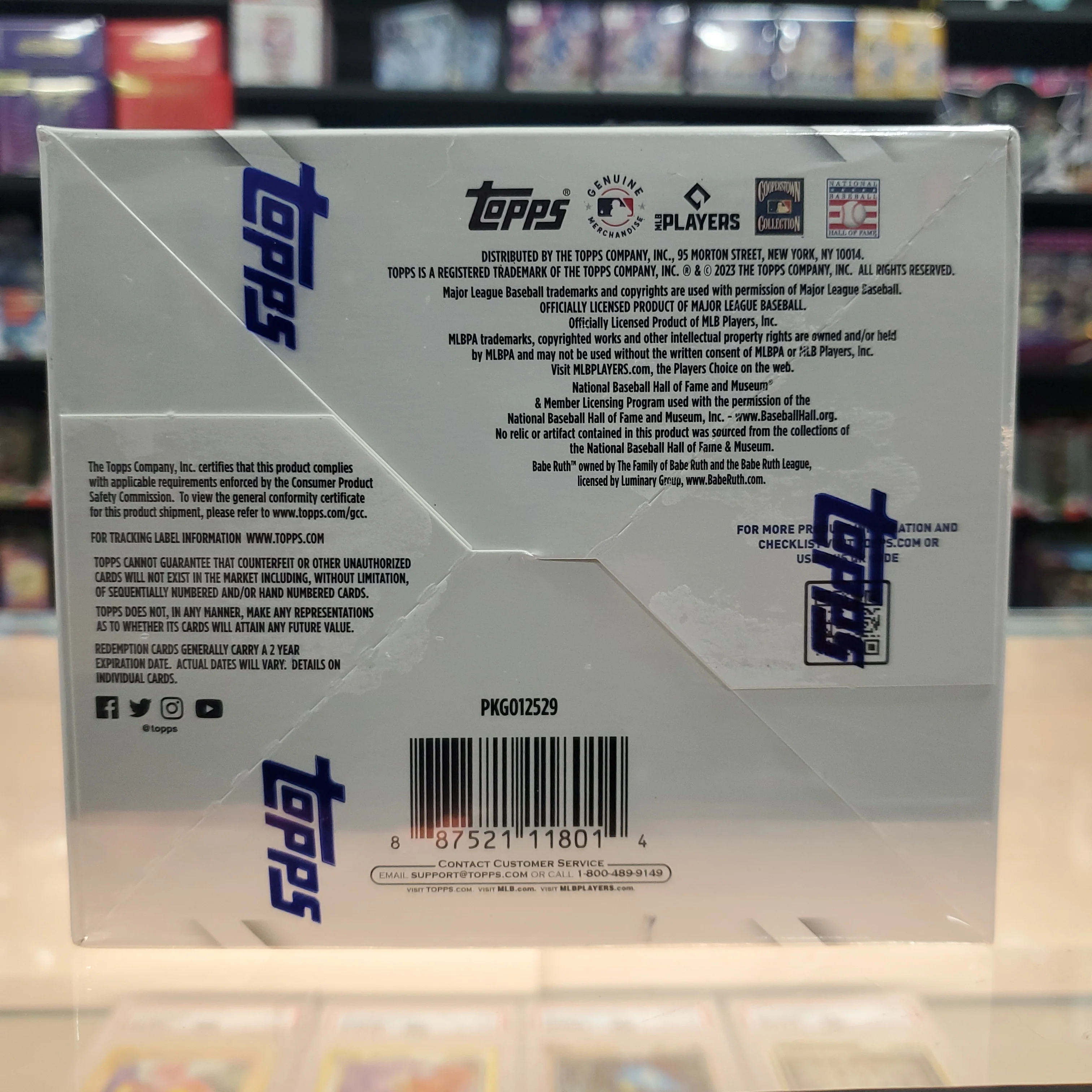 2023 Topps Series 2 Baseball Jumbo Box - Image 3
