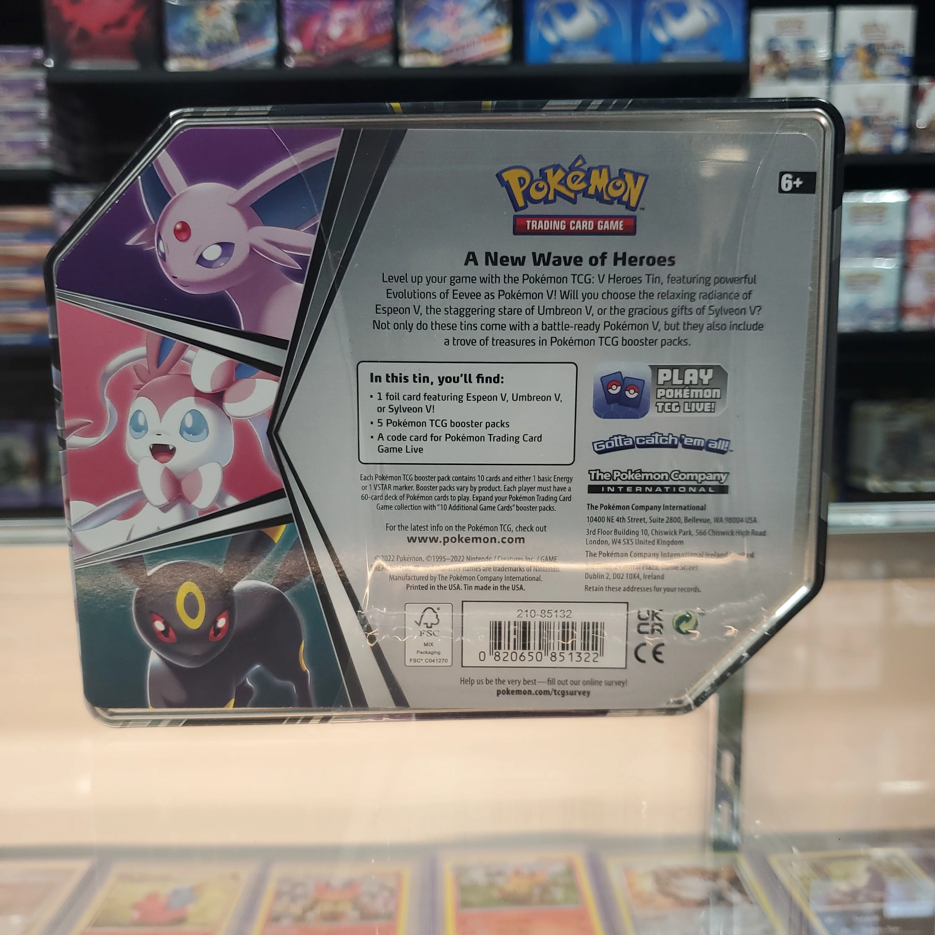 Pokémon TCG: V Heroes Tin (Sylveon V) - Image 3