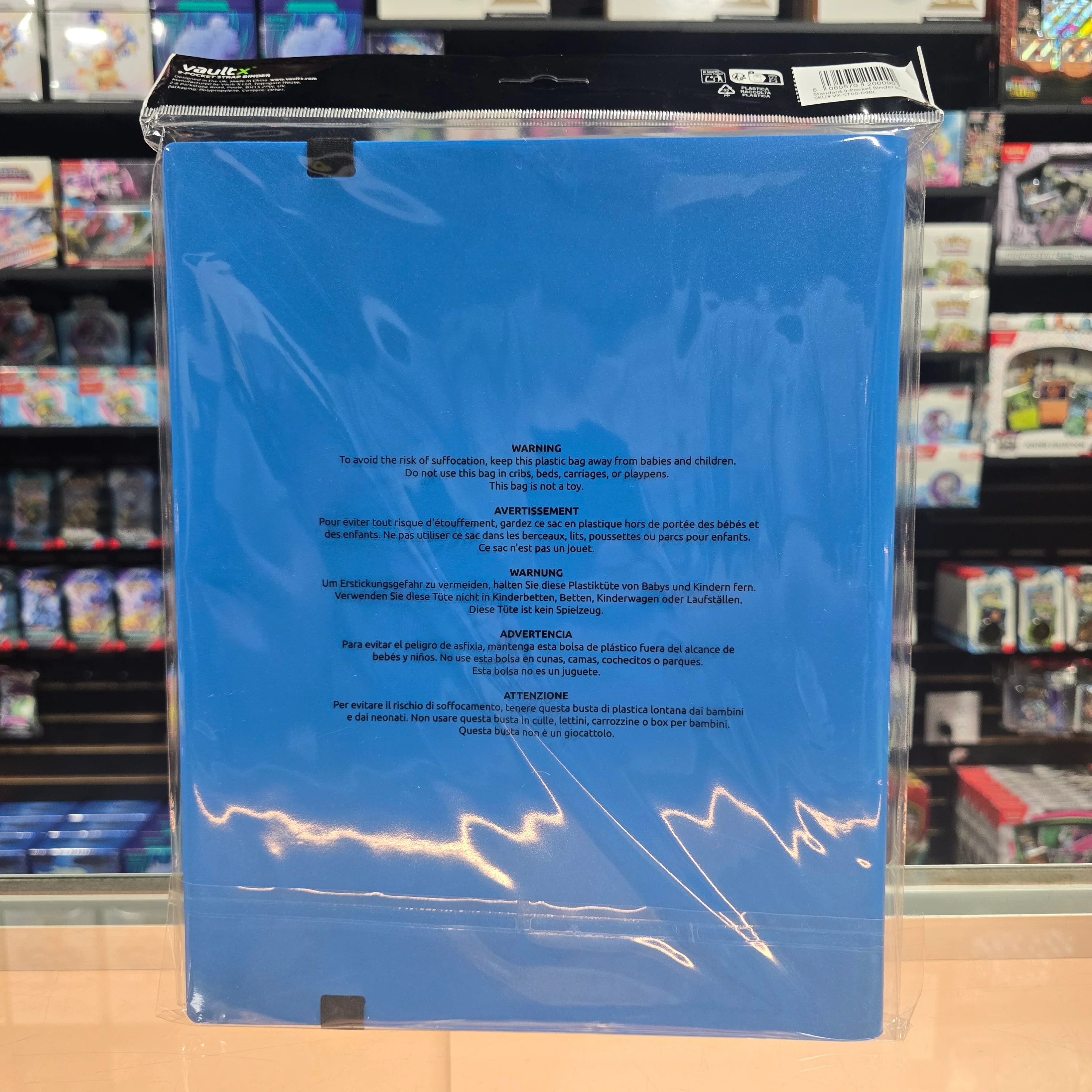 Vault X: 9-Pocket Binder (Blue) - Image 5